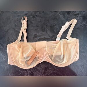 NWT SKIMS Unlined Balconette Bra